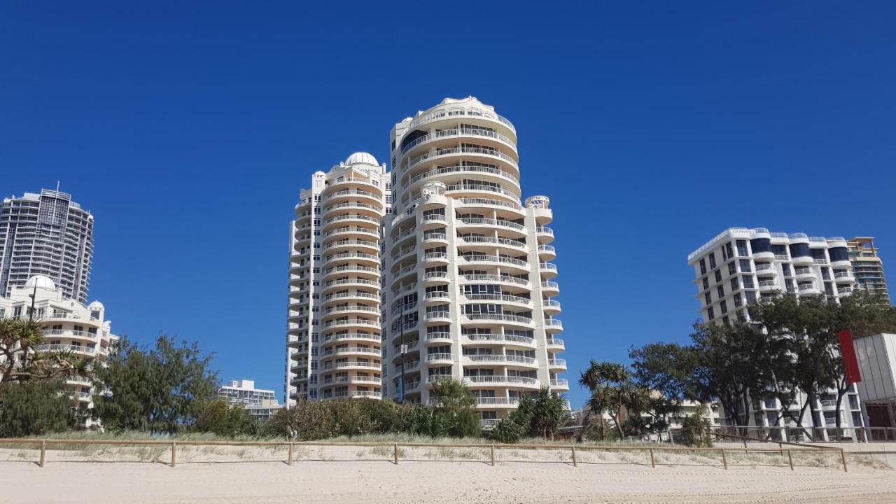 גולד קוסט Apr Private Suites Moroccan By The Beach מראה חיצוני תמונה