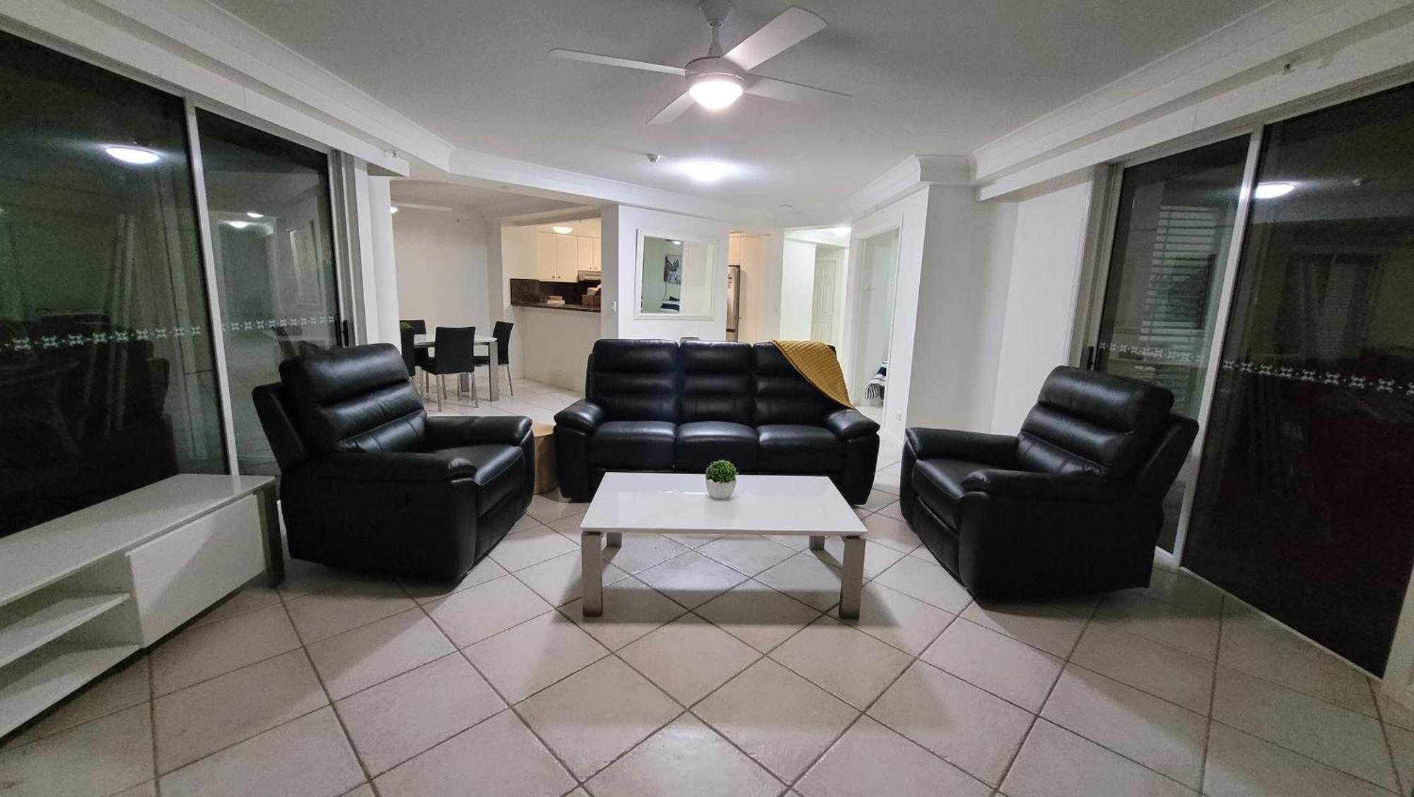 גולד קוסט Apr Private Suites Moroccan By The Beach מראה חיצוני תמונה